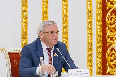 Евгений Люлин переизбран председателем Совета законодателей ПФО 